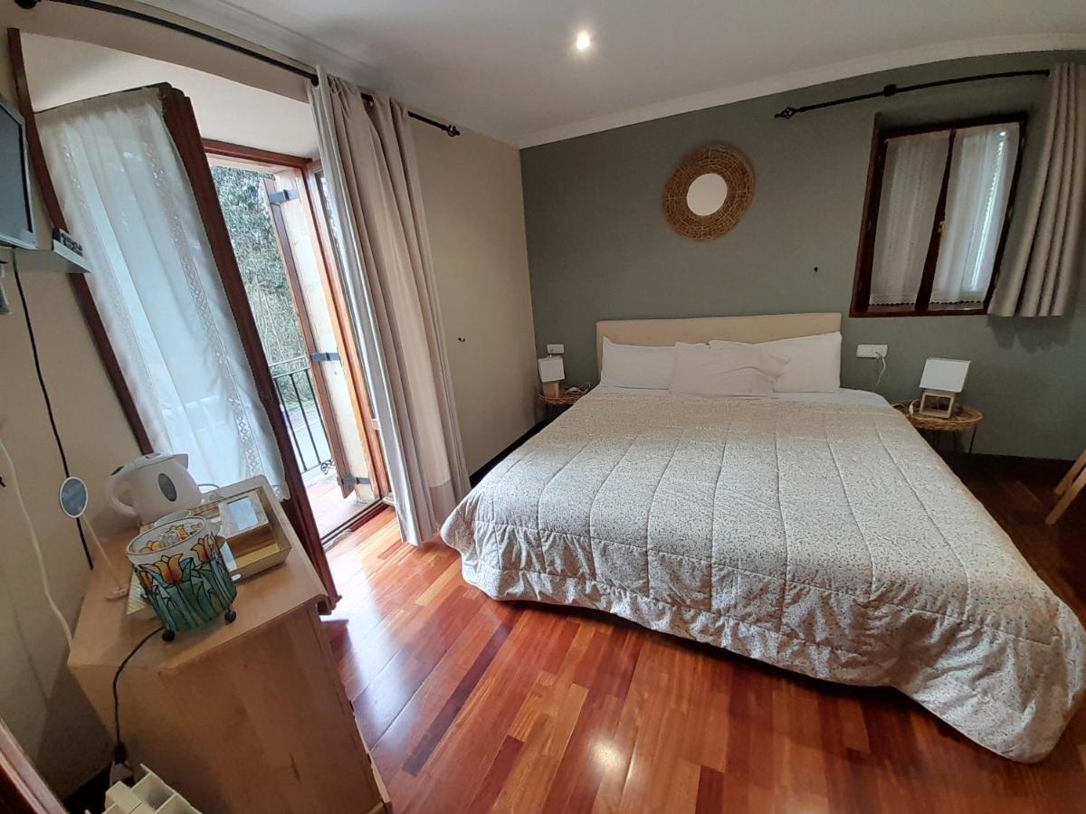 Urrezko Ametsa Guest House Sopuerta Eksteriør bilde